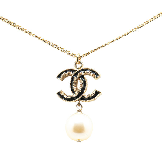 Black Chanel Enamel Faux Pearl Pendant Necklace