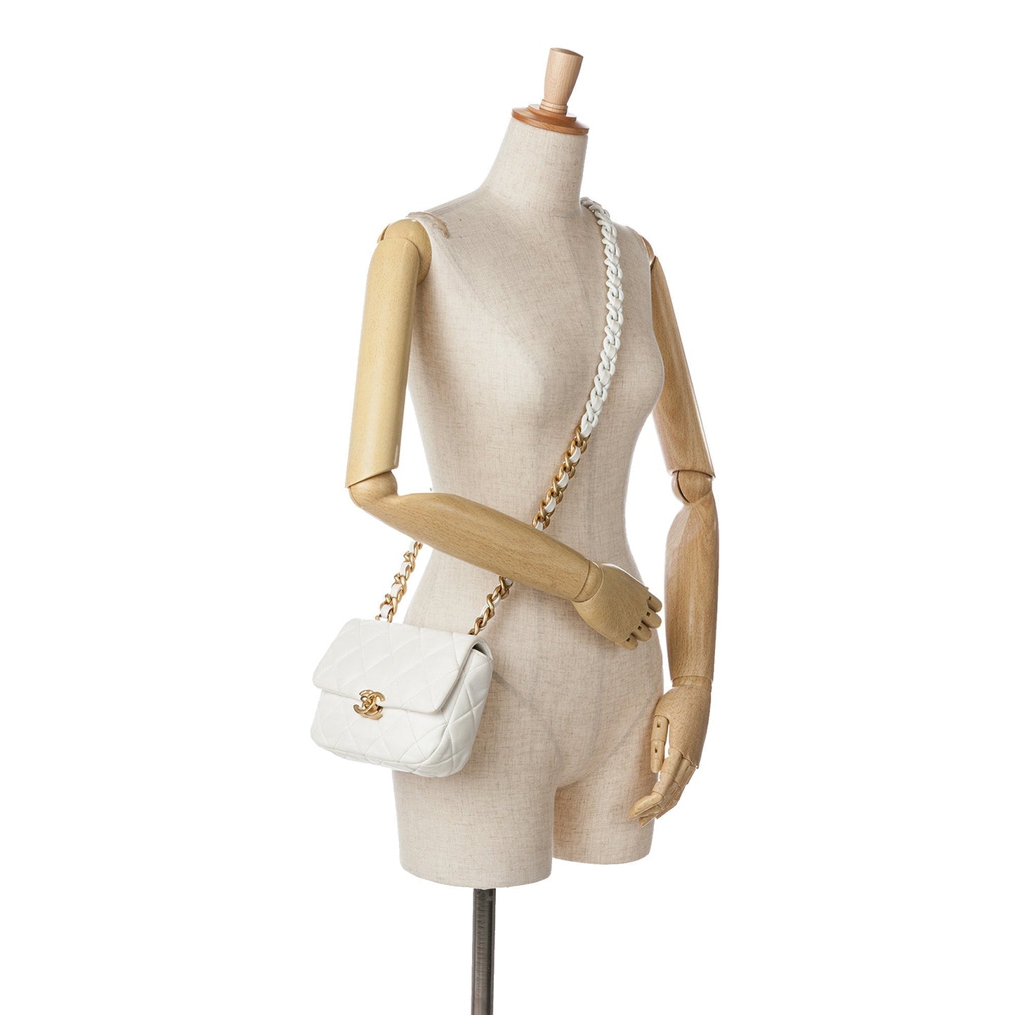 Chanel Sac Mini Quilted Lambskin Lacquered Chain Flap