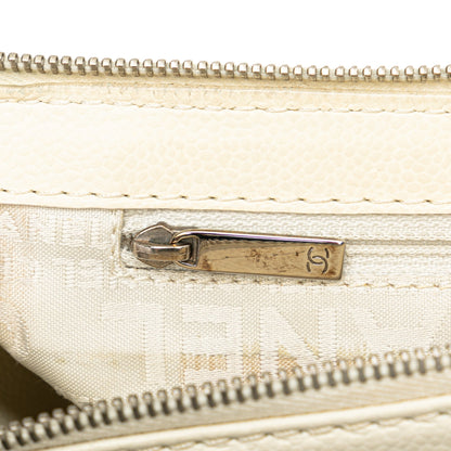 Chanel Sac Caviar Perforated Pulley Shoulder Bag