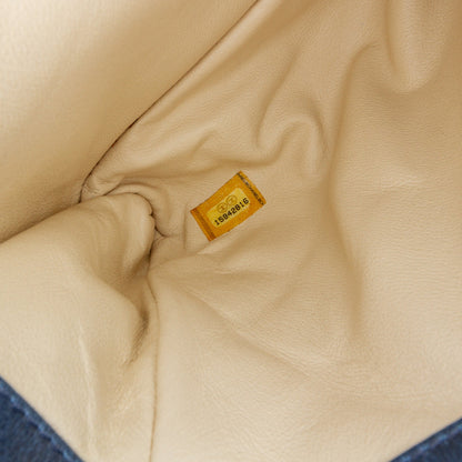 Chanel Sac Glazed Calfskin Soft Boy Flap