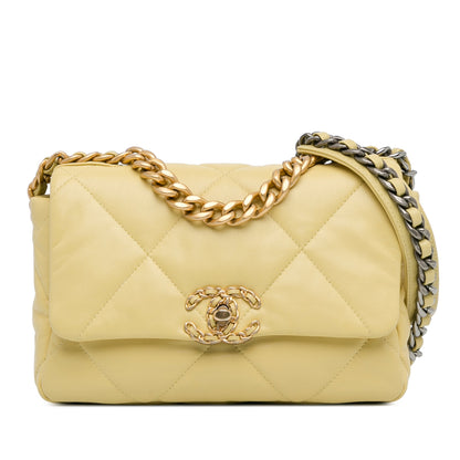 Chanel Sac Medium Lambskin 19 Flap
