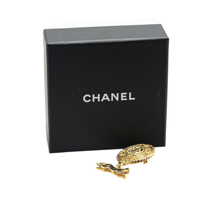 Gold Chanel Gold Plated CC Horsetop Brooch