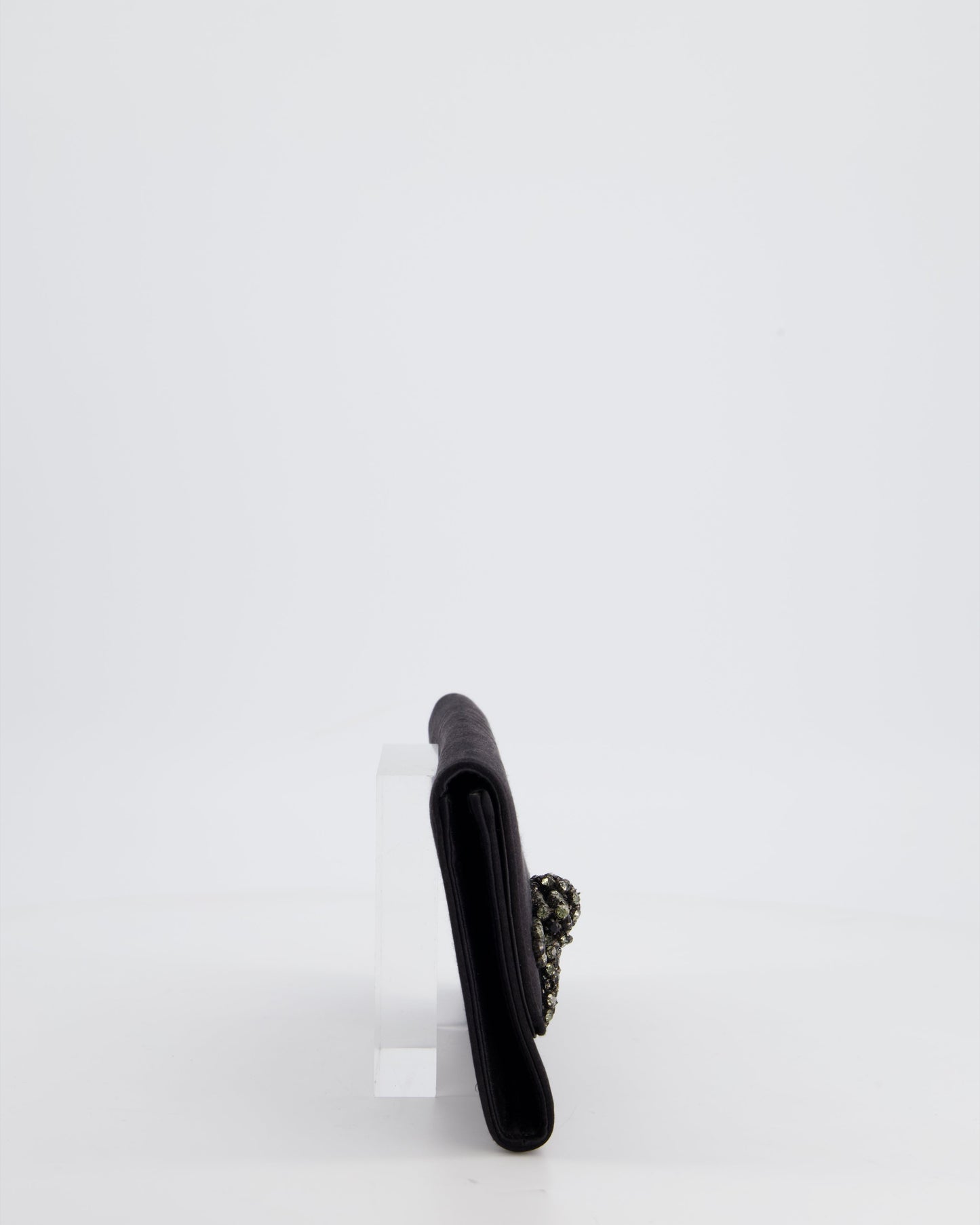 Gucci Black Rectangular Satin Clutch Bag with Embellished Bow Detail