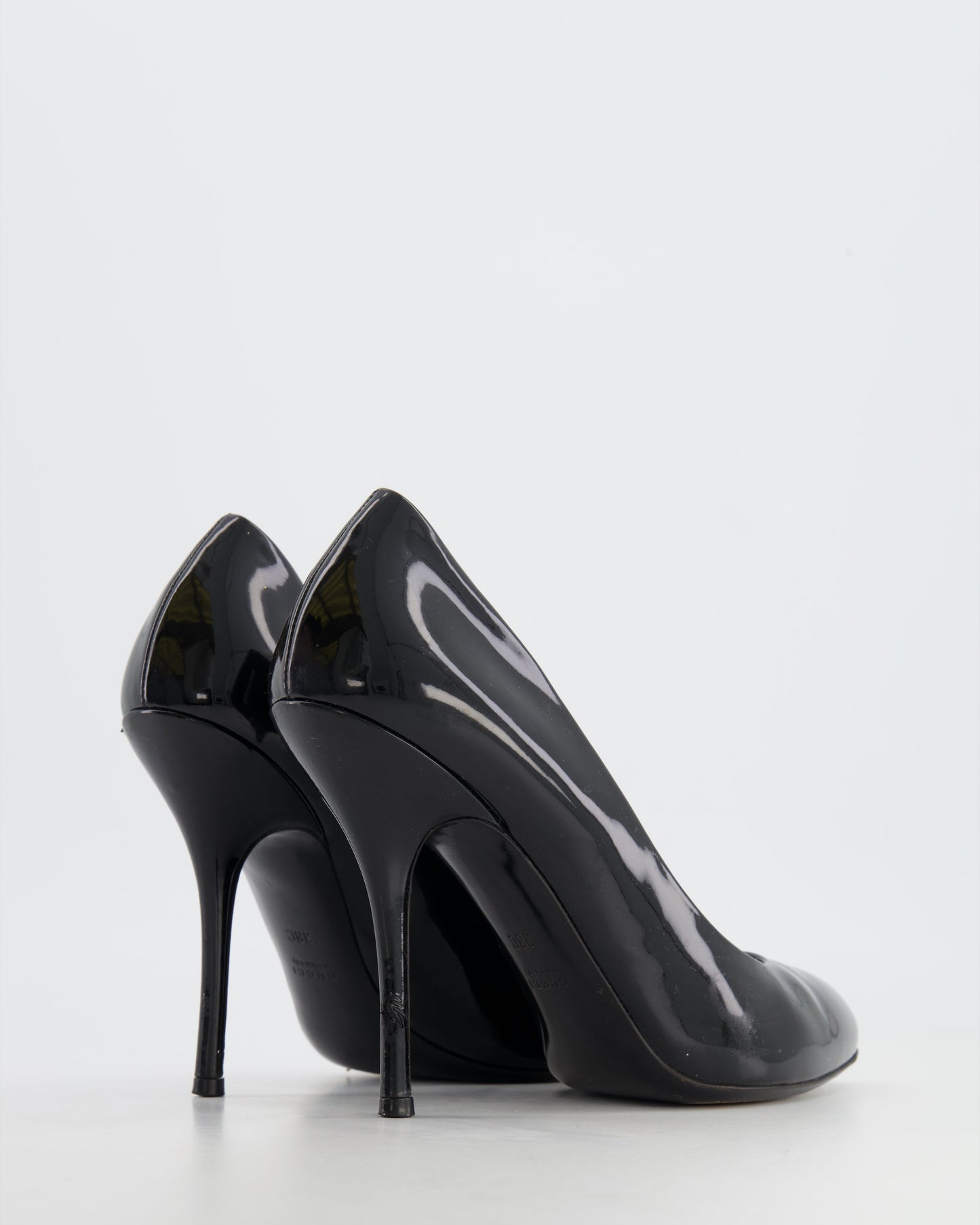 Gucci Black Patent Leather Pumps Size EU 38