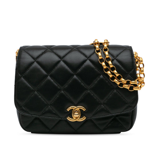 Black Chanel Quilted Lambskin CC Coin Flap Crossbody Bag