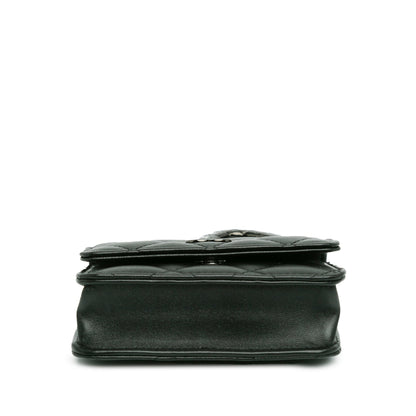 Chanel Sac Quilted Lambskin So Black CC Hook Card Holder