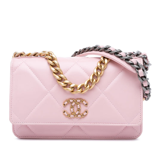 Chanel Sac Quilted Lambskin 19 Wallet on Chain
