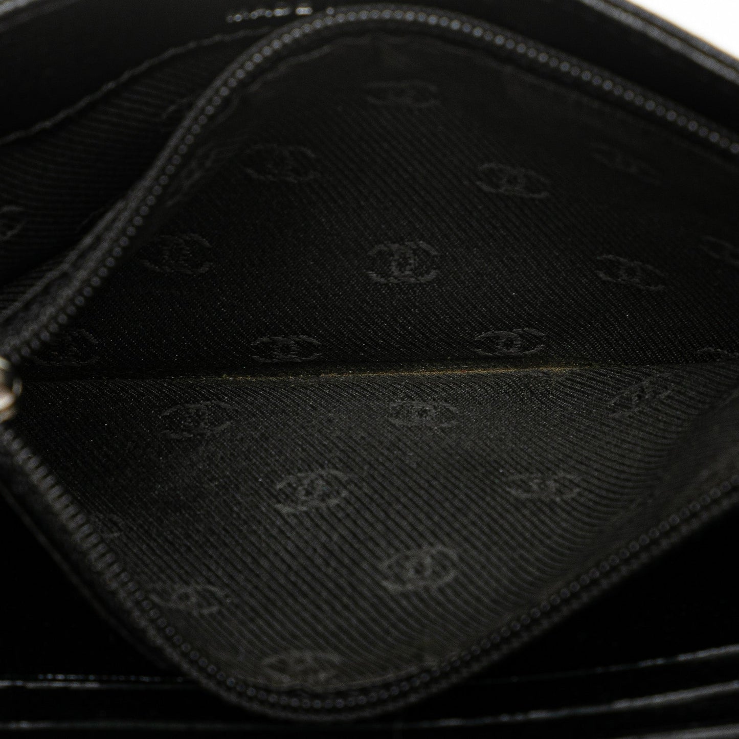 Black Chanel Calfskin CC Compact Wallet