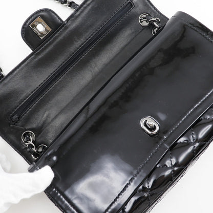 Chanel CC Quilted Patent Leather Double Flap Bag Enamel Shoulder Bag in New Condition