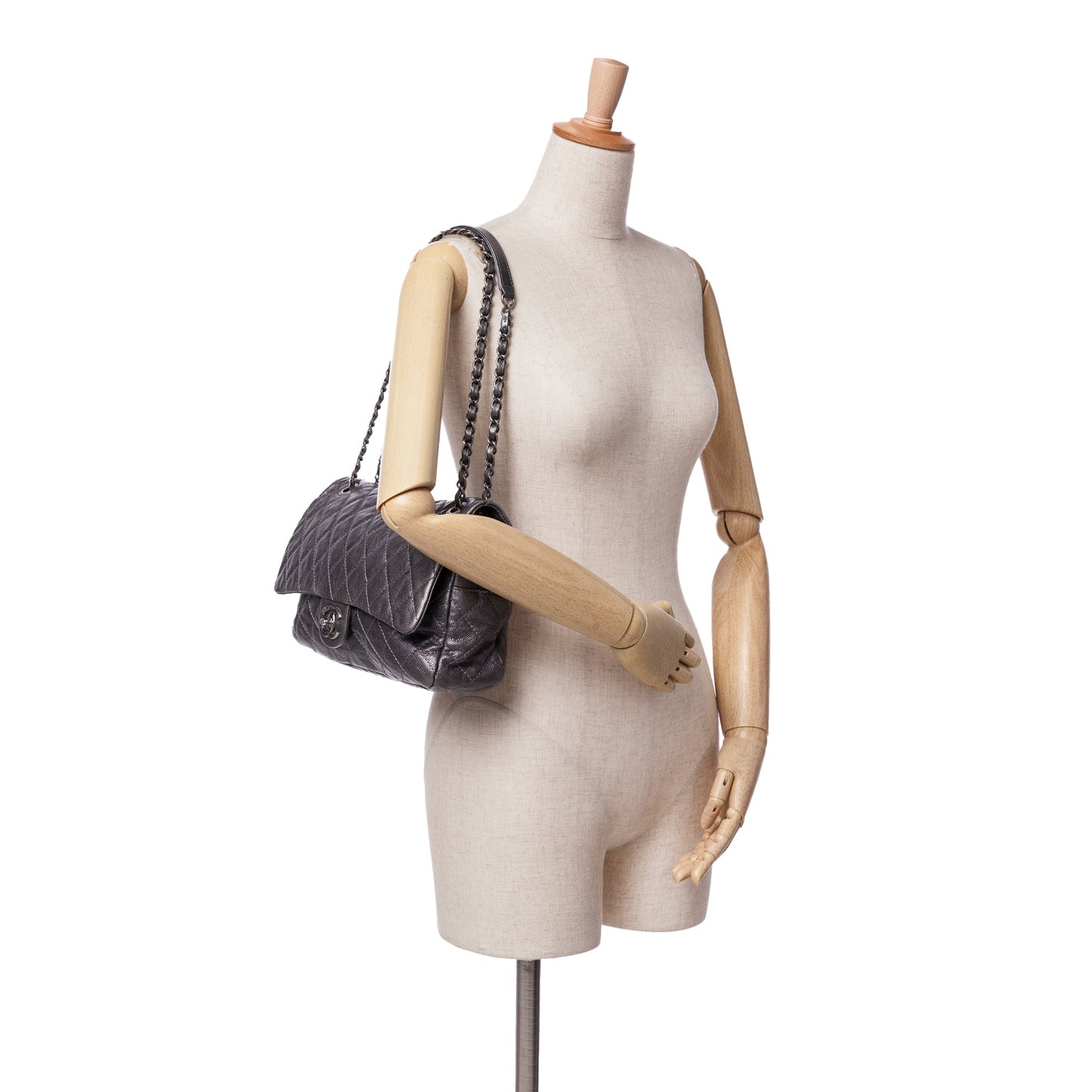 Gray Chanel Jumbo Quilted Caviar Easy Flap Shoulder Bag