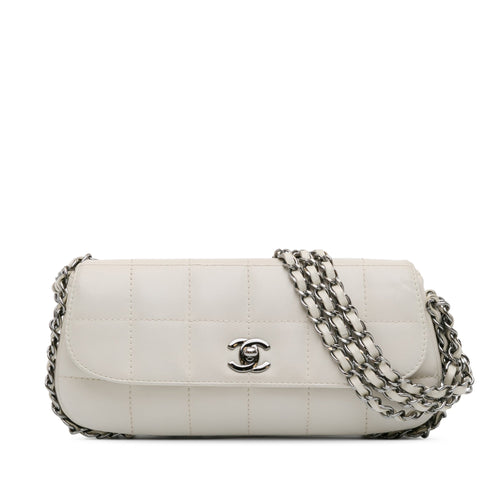 Chanel Sac Choco Bar Lambskin 3 Chain Single Flap