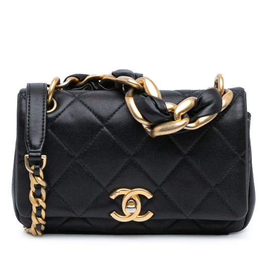 Chanel Sac Small Quilted Lambskin Chain is More Flap