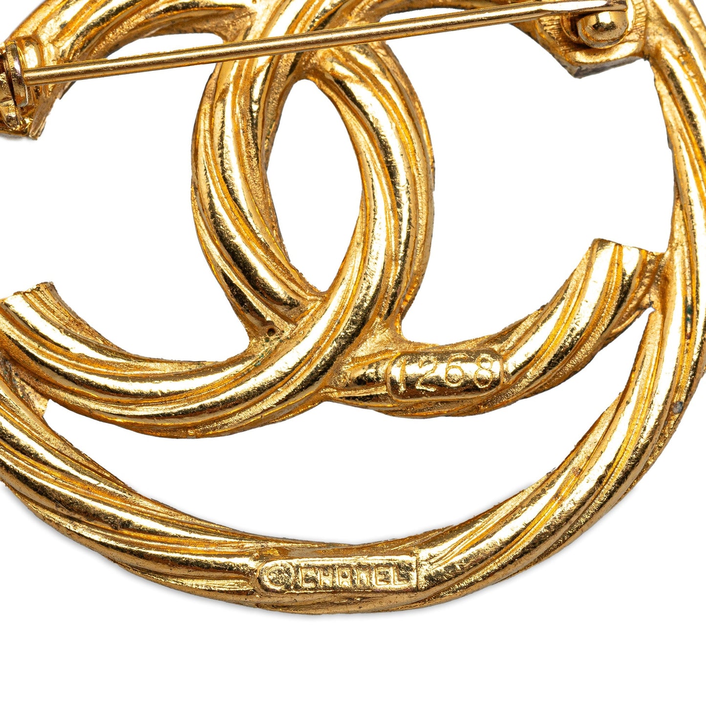 Gold Chanel CC Brooch