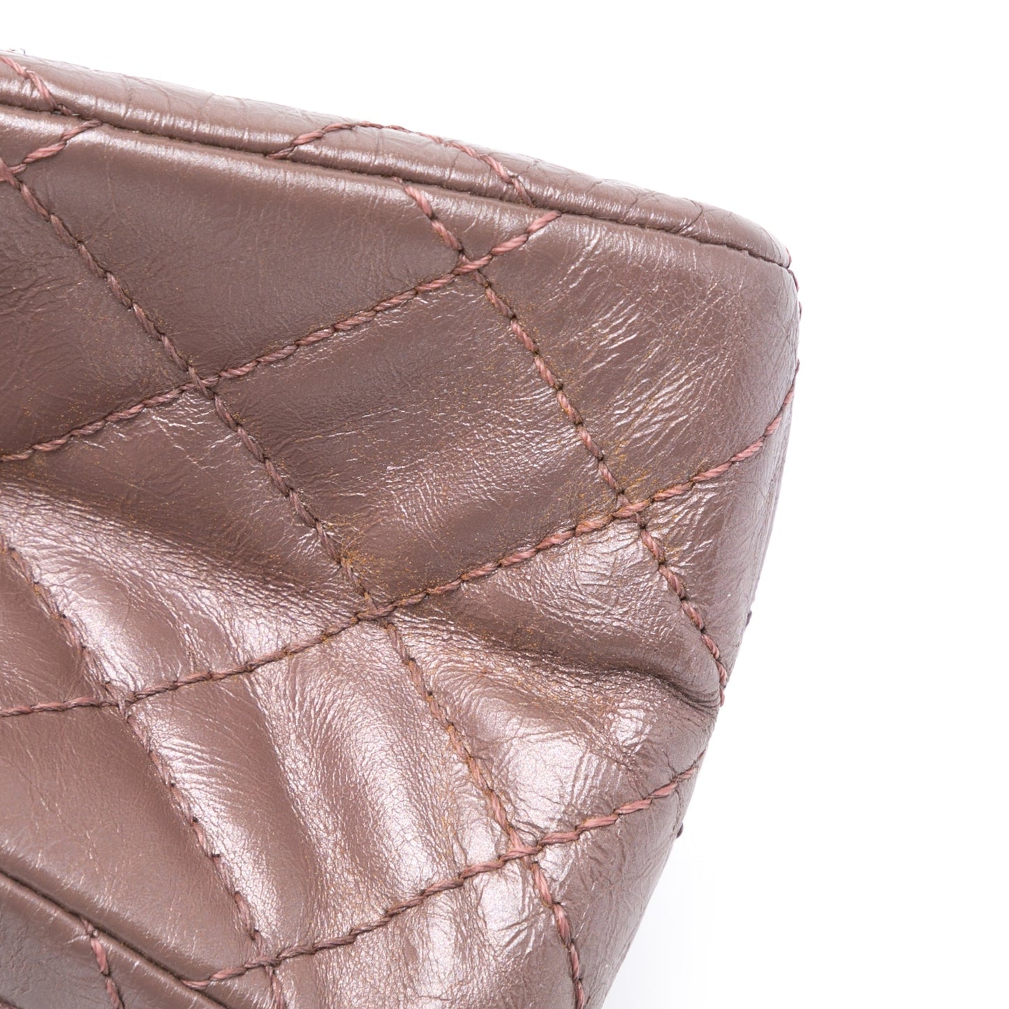 Chanel Sac Reissue 2.55 Aged Metallic Calfskin Double Flap 226