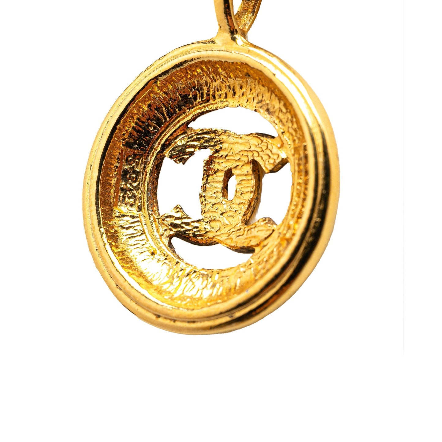 Gold Chanel Gold Plated CC Round Pendant Necklace