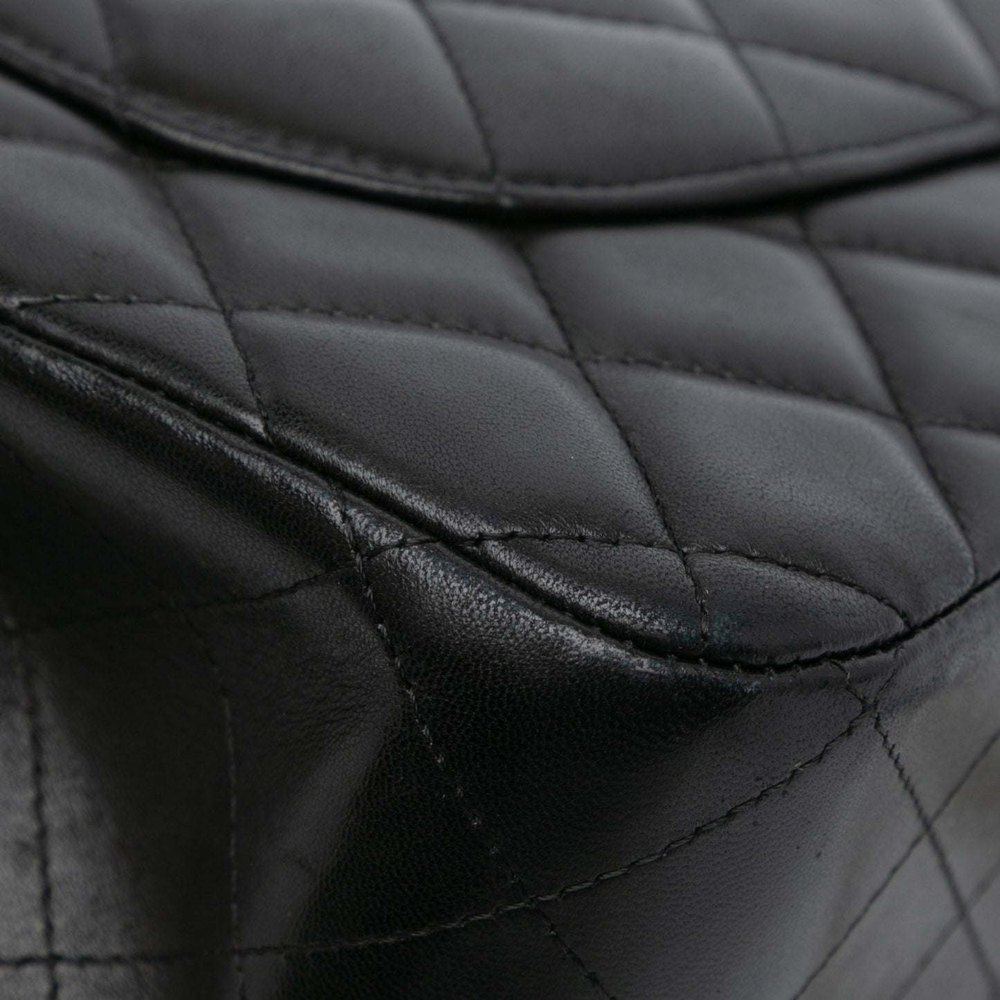 Black Chanel Jumbo Classic Lambskin Double Flap Shoulder Bag