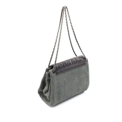 Blue Chanel Lambskin And Denim Chocolate Bar 2.55 Accordion Flap Shoulder Bag