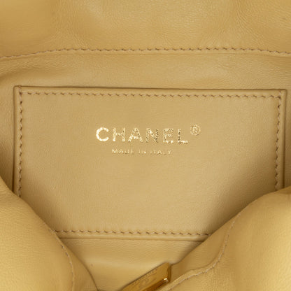 Chanel Sac Mini Lambskin Pending CC Bucket Bag