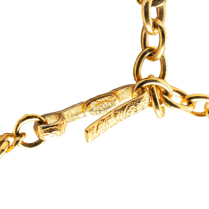 Gold Chanel Gold Plated And Resin Camellia Pendant Necklace