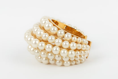Bracelet manchette de perles nacres Chanel