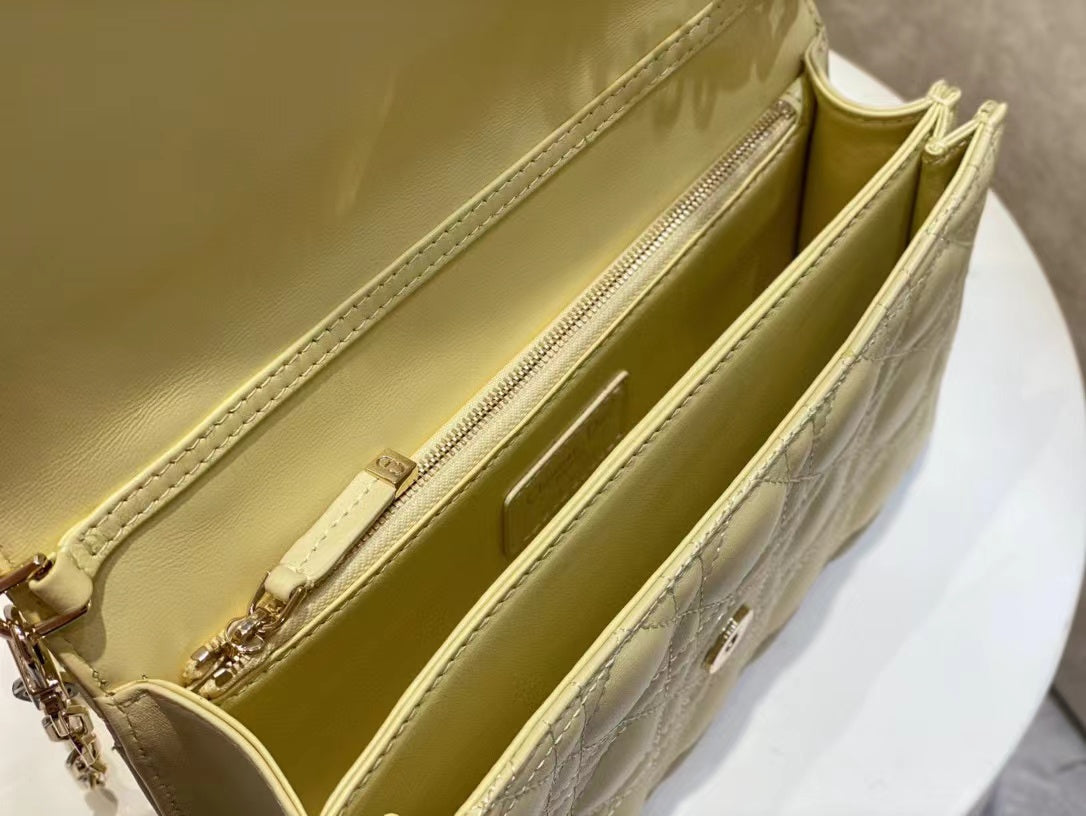DR349 Miss Dior Top Handle Bag / 9.5 x 5.5 x 3 inches / HIGHEST QUALITY VERSION
