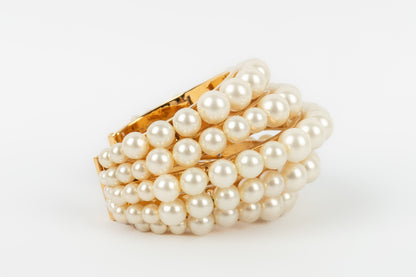 Bracelet manchette de perles nacres Chanel