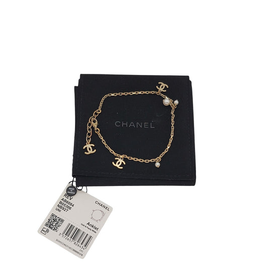 CHANEL CC Faux Pearl Station Bracelet / Anklet