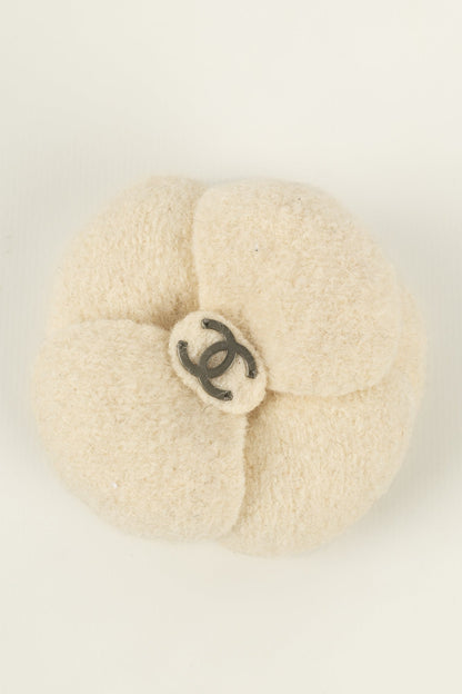 Broche camlia Chanel