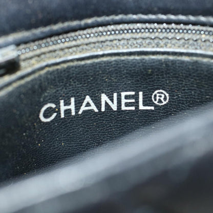 CHANEL Matelasse Turn Lock Chain Shoulder Bag Lamb Skin Black CC am4542