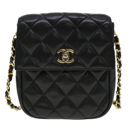 CHANEL Matelasse Turn Lock Chain Shoulder Bag Lamb Skin Black CC am4542