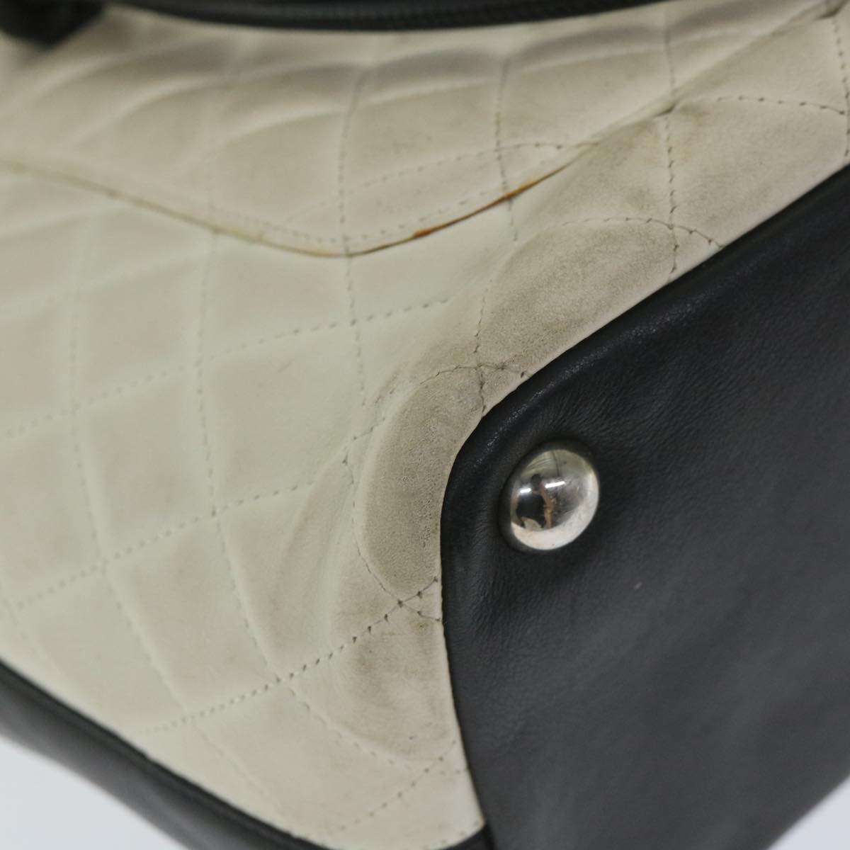 CHANEL Cambon Line Tote Bag Leather White CC am5180
