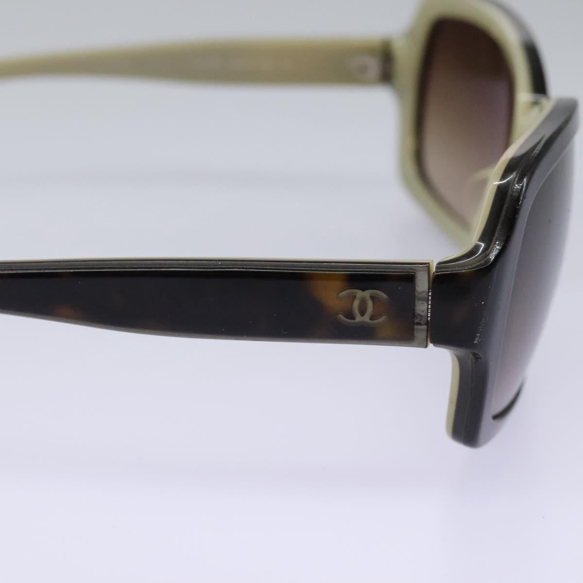 CHANEL Sunglasses plastic Brown CC am7632