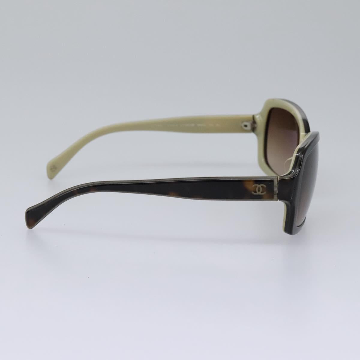 CHANEL Sunglasses plastic Brown CC am7632