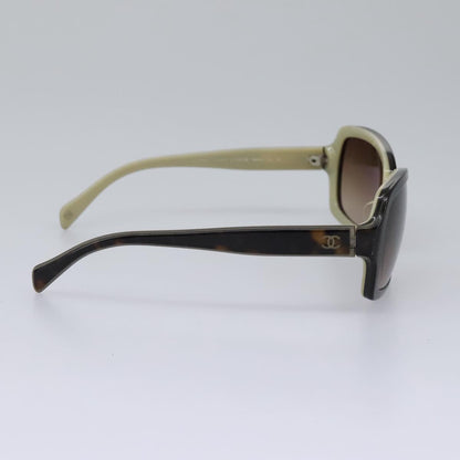 CHANEL Sunglasses plastic Brown CC am7632
