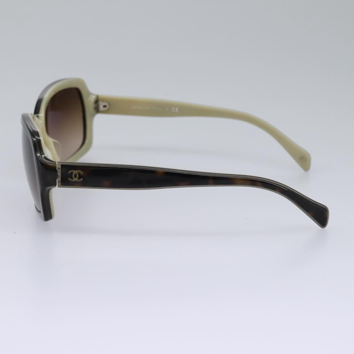 CHANEL Sunglasses plastic Brown CC am7632