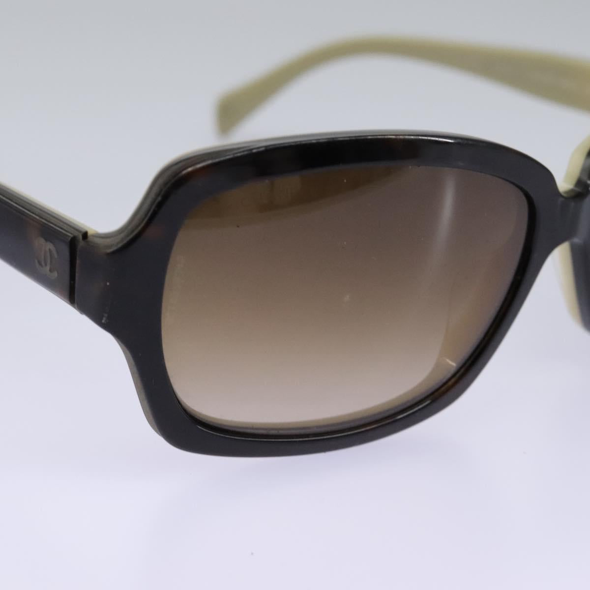 CHANEL Sunglasses plastic Brown CC am7632
