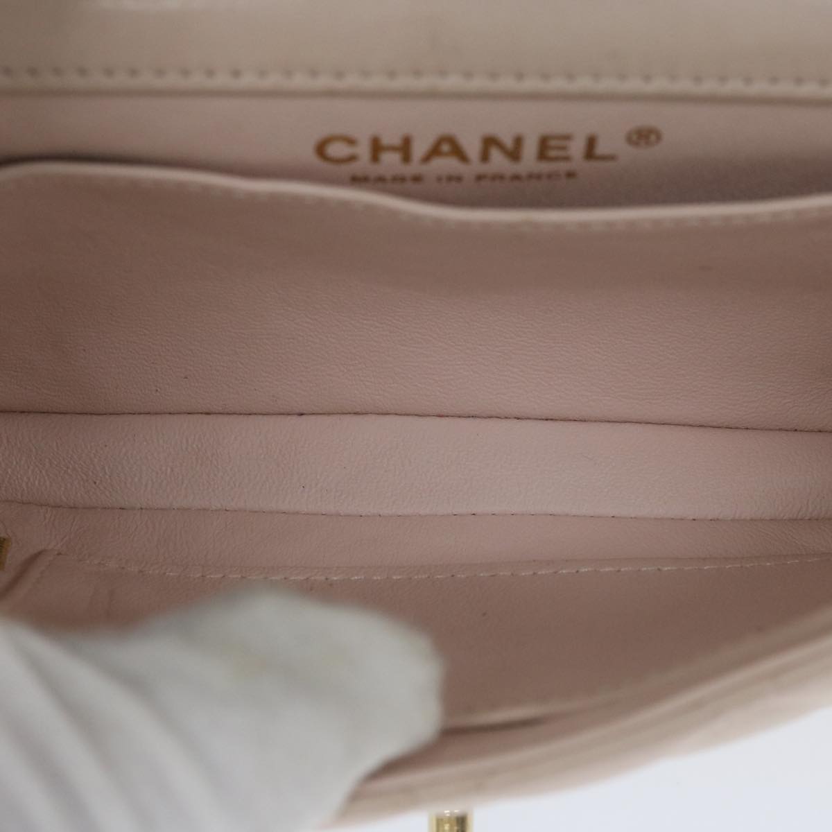 CHANEL Mini Matelasse Turn Lock Shoulder Bag Lamb Skin Beige CC ar10895A