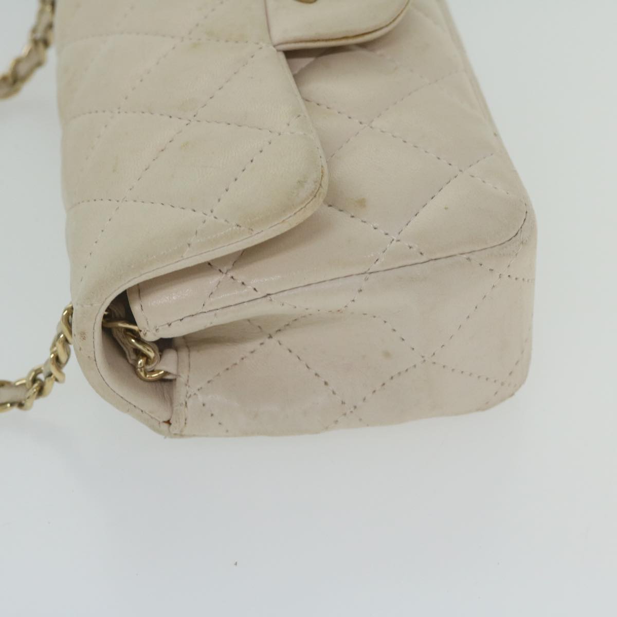 CHANEL Mini Matelasse Turn Lock Shoulder Bag Lamb Skin Beige CC ar10895A