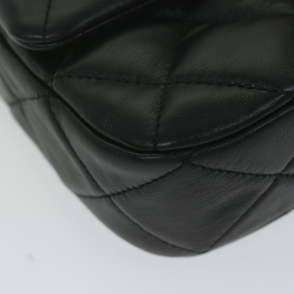 CHANEL Matelasse Turn Lock Chain Shoulder Bag Lamb Skin Black CC ar11105A