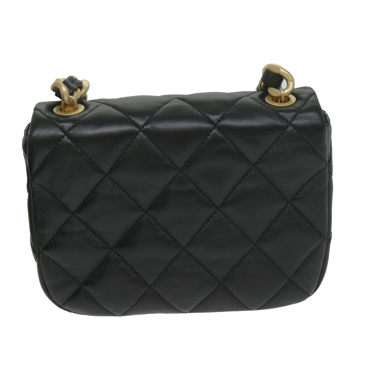 CHANEL Matelasse Turn Lock Chain Shoulder Bag Lamb Skin Black CC ar11105A