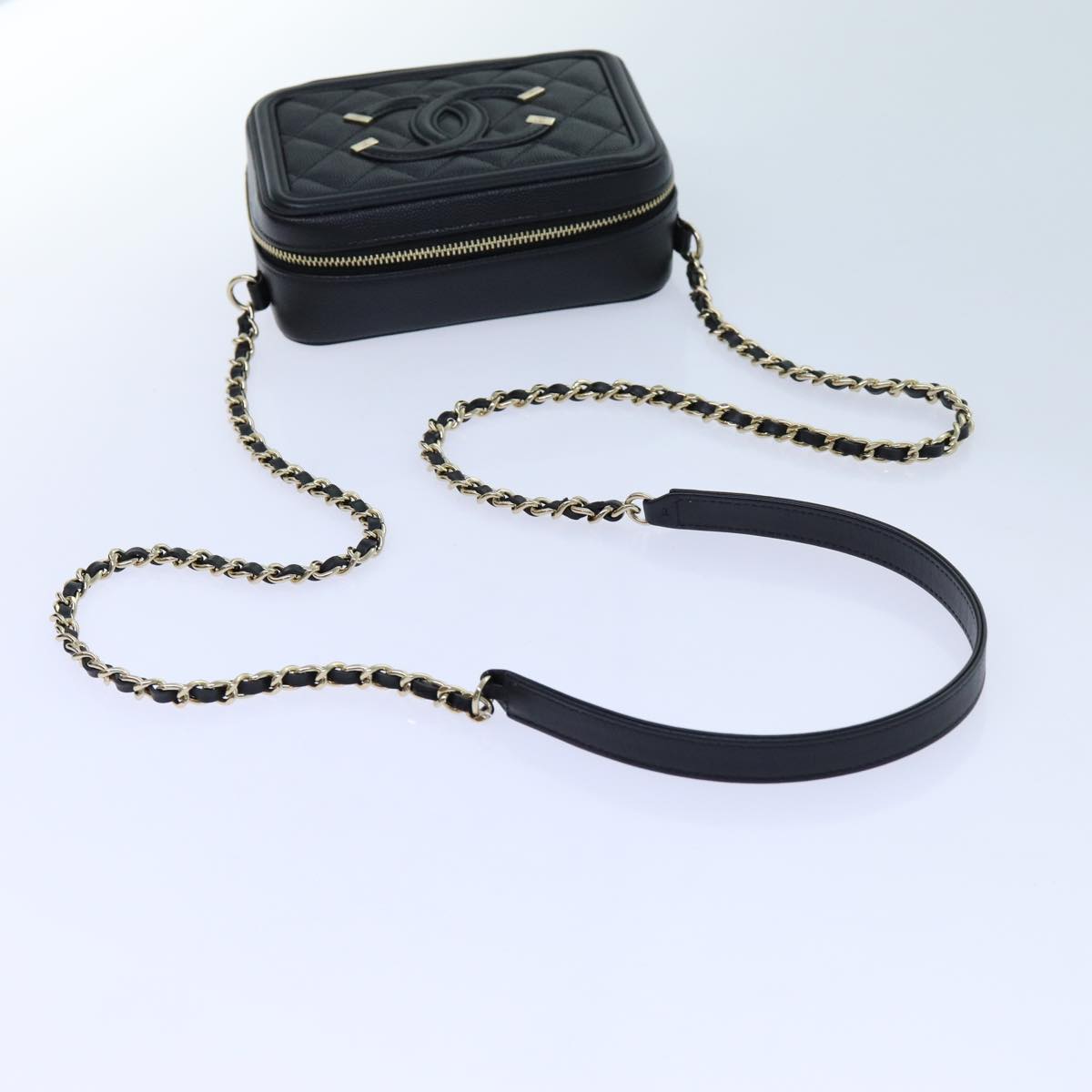 CHANEL Chain CC Figly Mini Bag Caviar Skin Black A84452 CC ar11762A