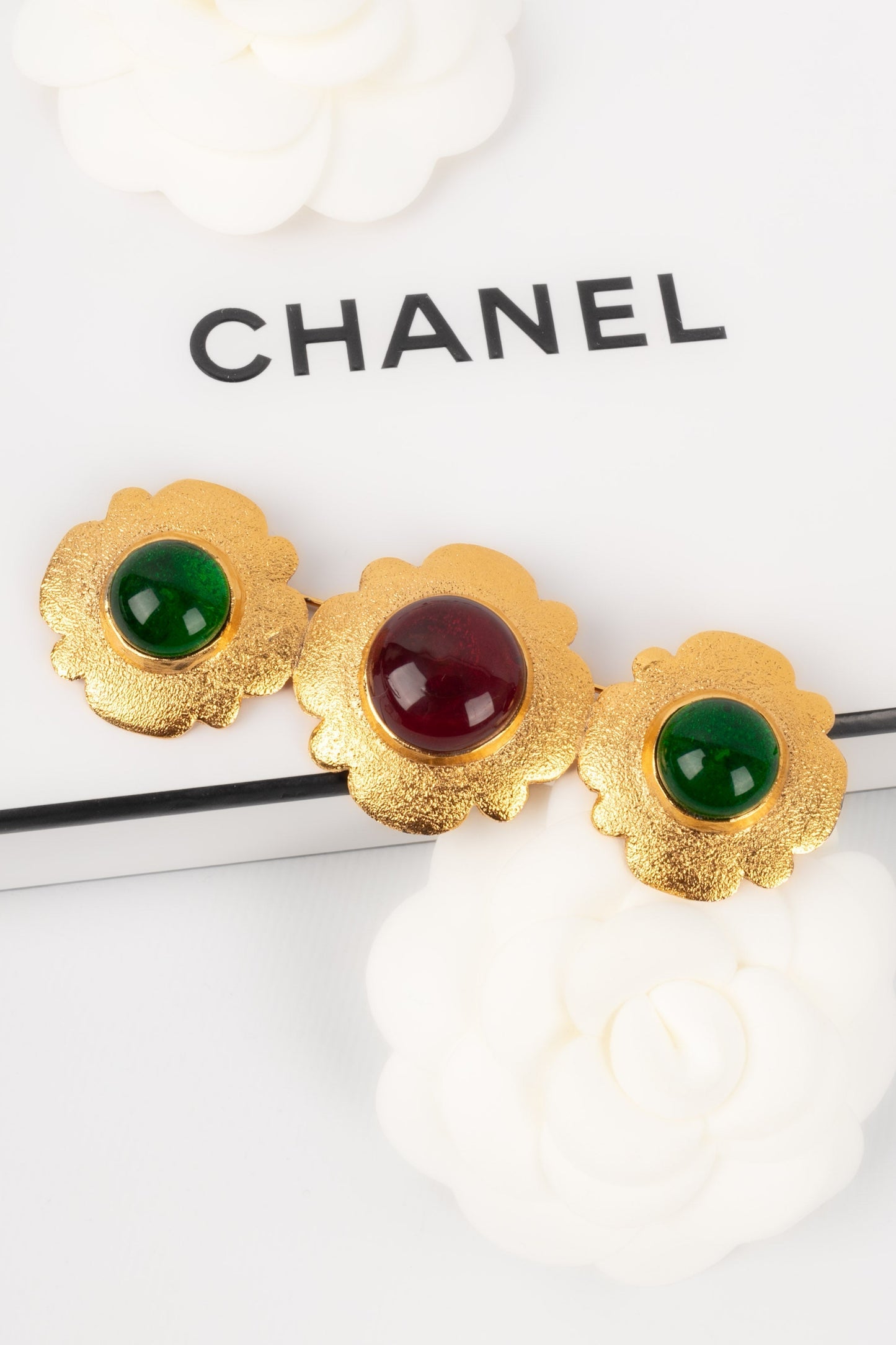 Broche dore Chanel 1980s