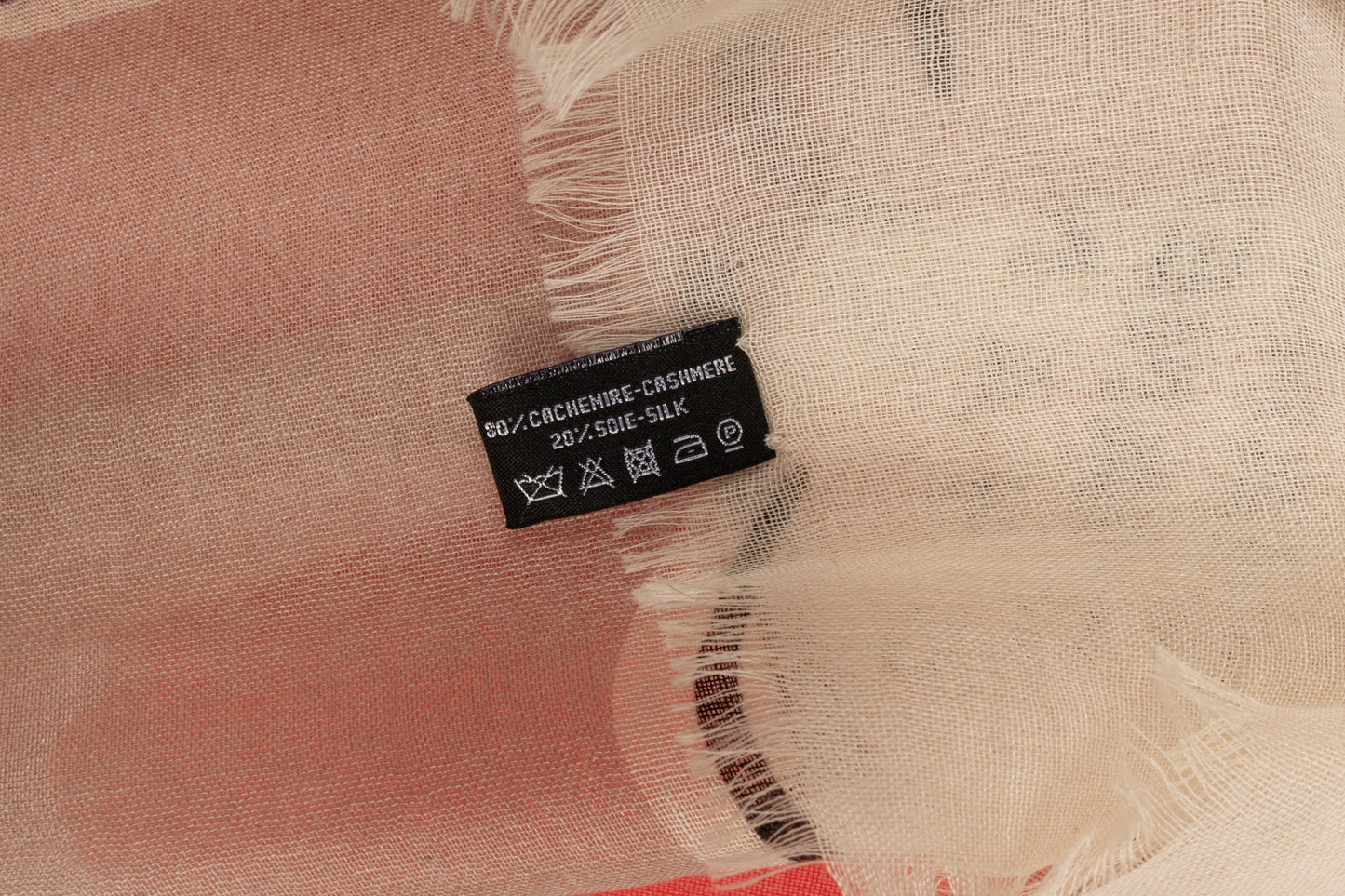 Foulard / Etole en cachemire Chanel