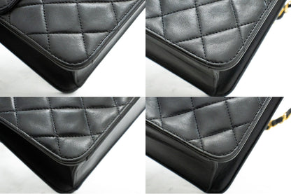 CHANEL Small Chain Shoulder Bag Clutch Black Quilted Flap Lambskin j60