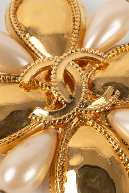 Broche croix Chanel 1997