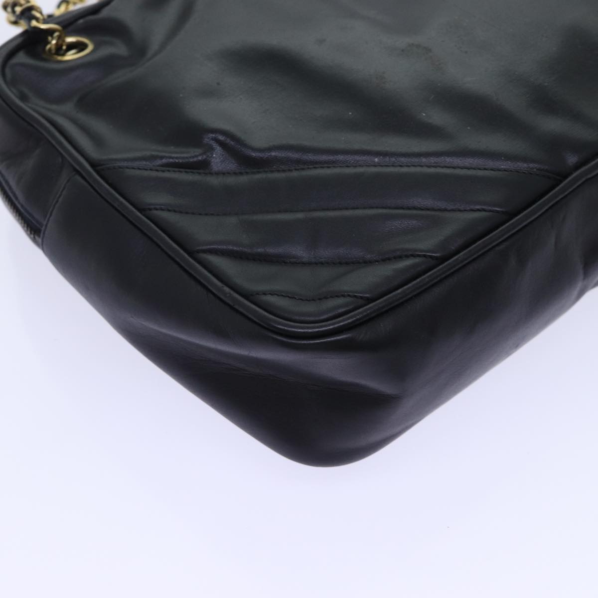 CHANEL Matelasse Chain Shoulder Bag Leather Black CC bs13119