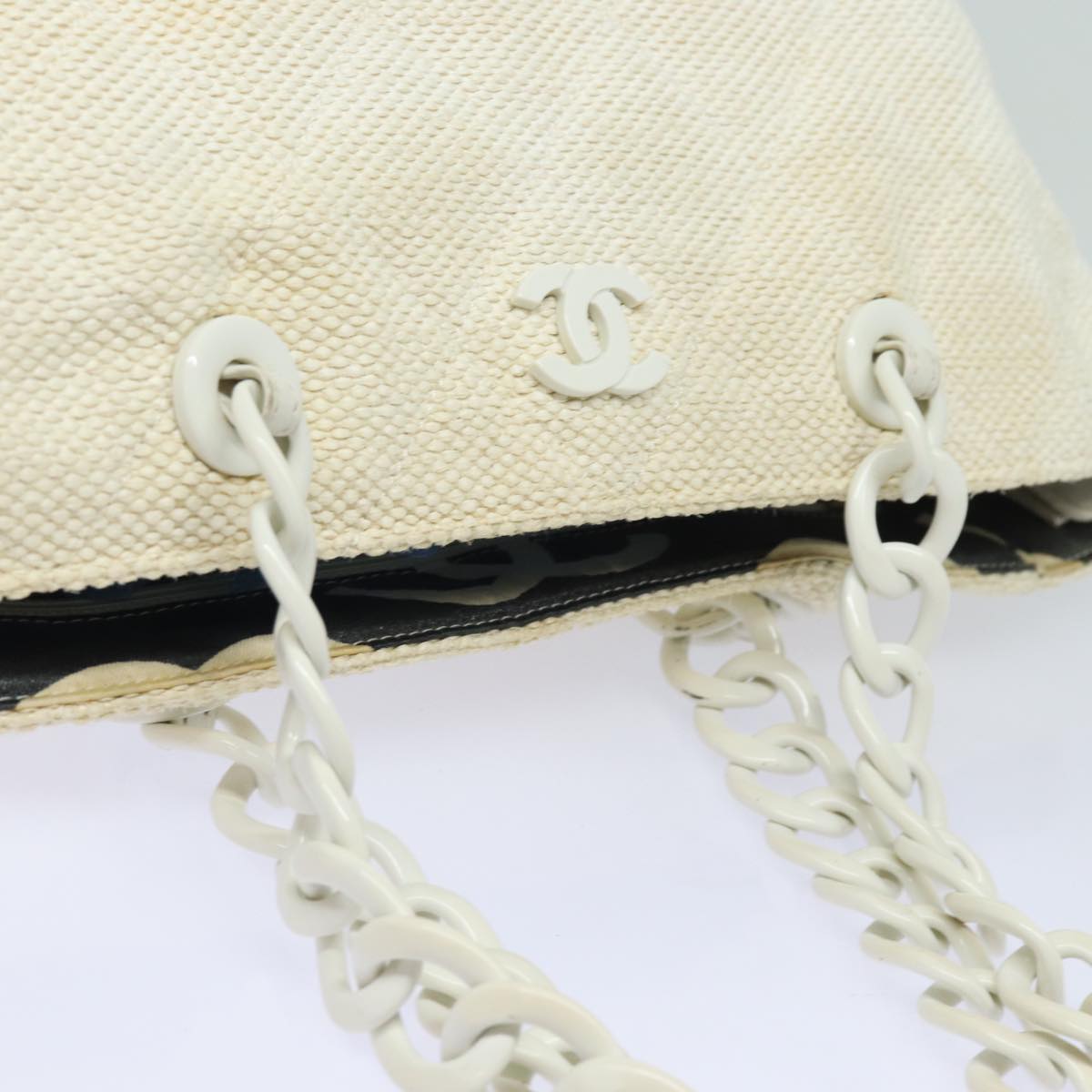 CHANEL Matelasse Chain Tote Bag Raffia White CC bs15861
