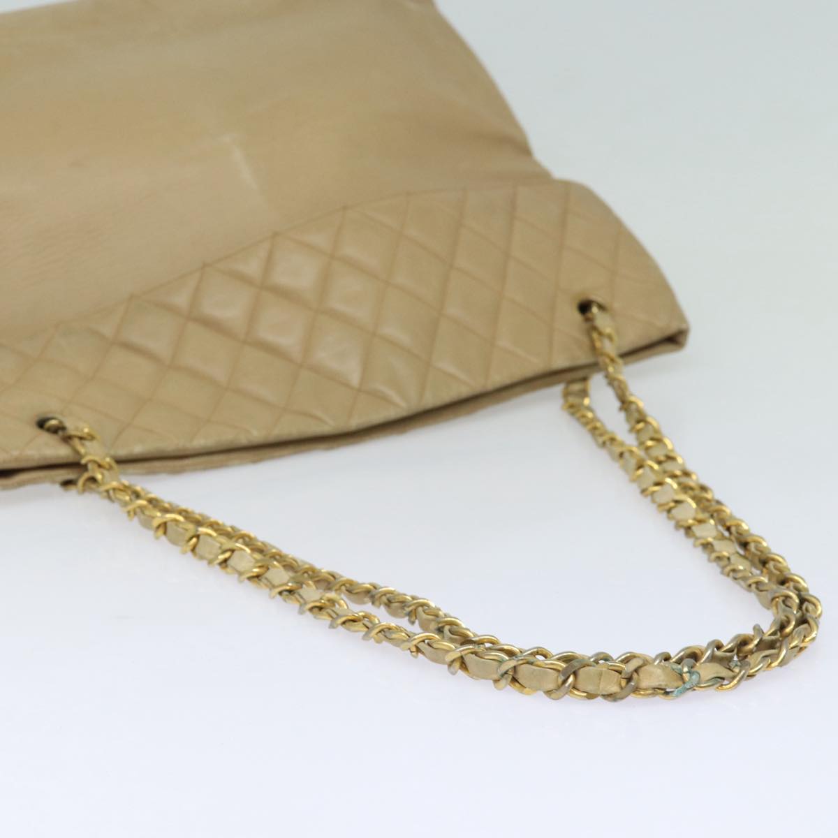 CHANEL Matelasse Chain Tote Bag Leather Beige Gold CC bs16657