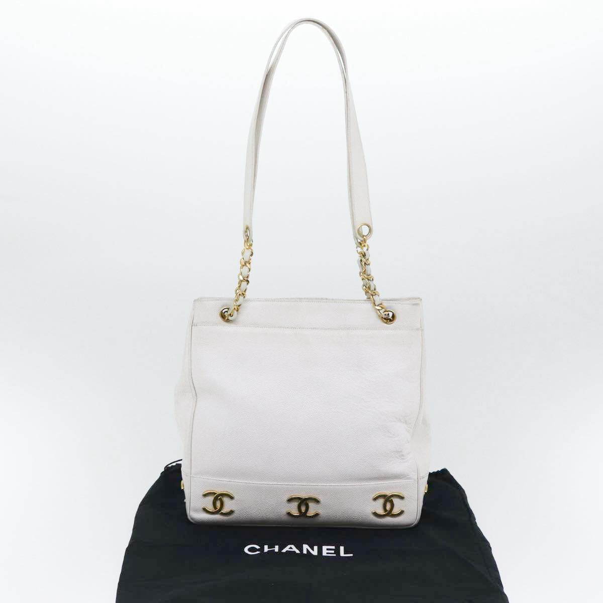 CHANEL Chain Shoulder Bag Caviar Skin White Gold CC bs17674