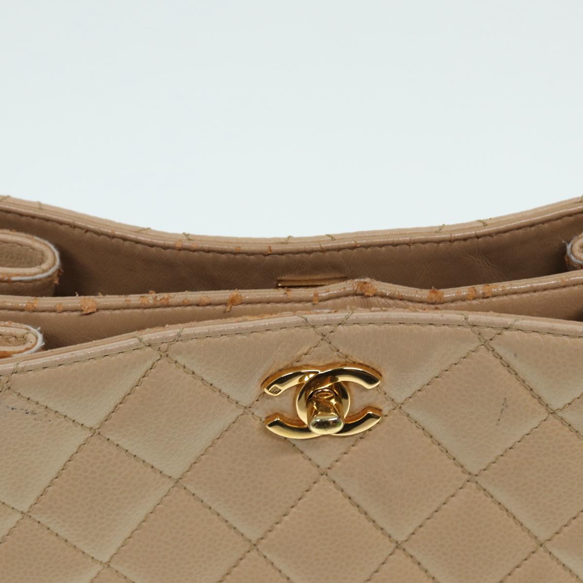 CHANEL Shoulder Bag Caviar Skin Beige Gold CC bs17980